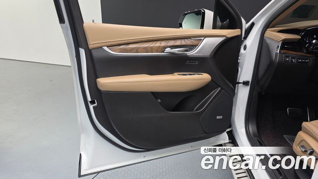 Cadillac XT5 2022 — photo 14