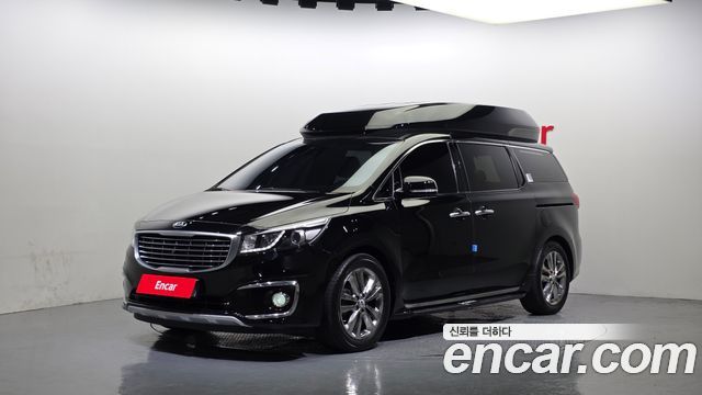 Kia Canival 2016 — photo 1