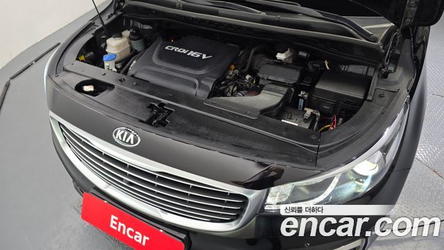 Kia Canival 2016 — photo 6