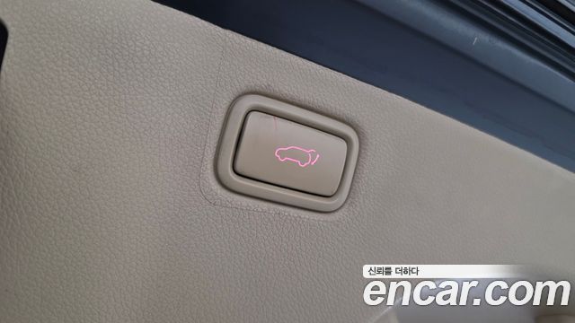 Kia Canival 2016 — photo 20