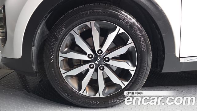 Kia Sportage 2016 — photo 5