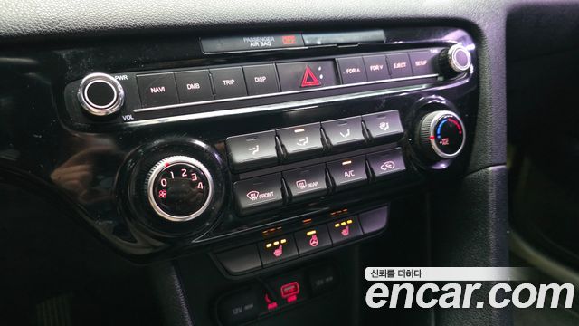 Kia Sportage 2016 — photo 22