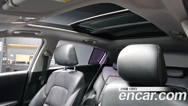 Kia Sportage 2016 — photo 25