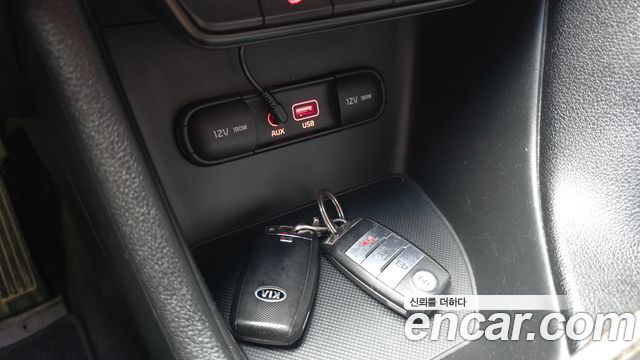Kia Sportage 2016 — photo 30
