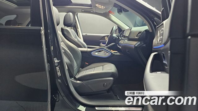 Mercedes-Benz GLE-Class 2025 — photo 16