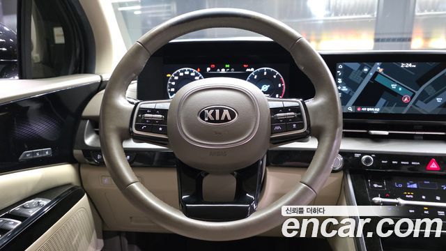 Kia Canival 2021 — photo 13