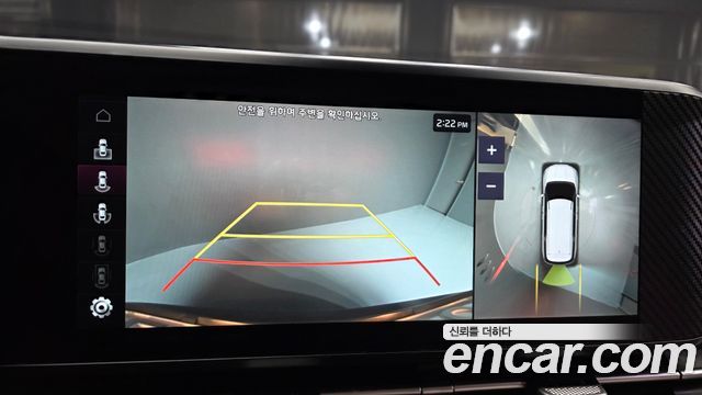 Kia Canival 2021 — photo 15