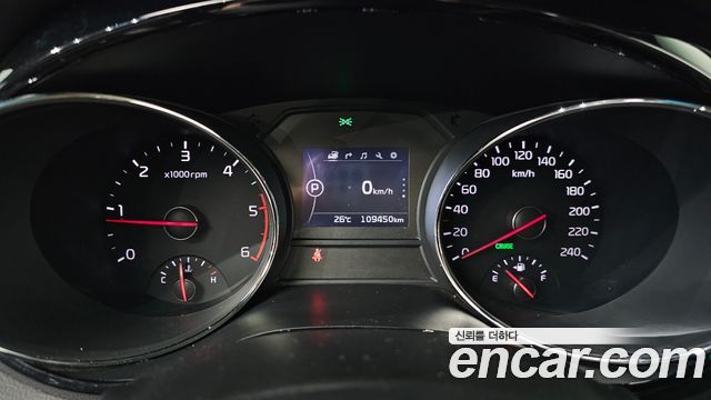 Kia Canival 2018 — photo 11