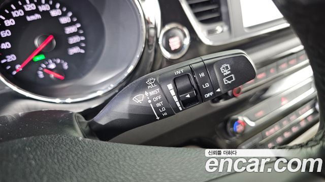 Kia Canival 2018 — photo 27
