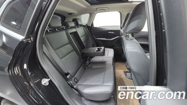 BMW 2-Series 2023 — photo 34