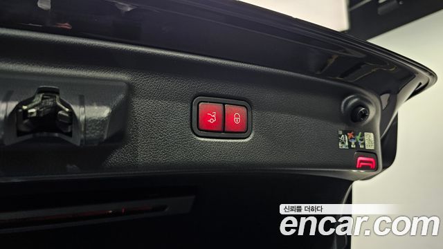Mercedes-Benz S-Class 2023 — photo 26