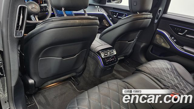 Mercedes-Benz S-Class 2023 — photo 30