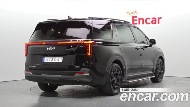 Kia Canival 2025 — photo 2