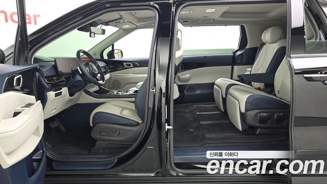 Kia Canival 2025 — photo 13