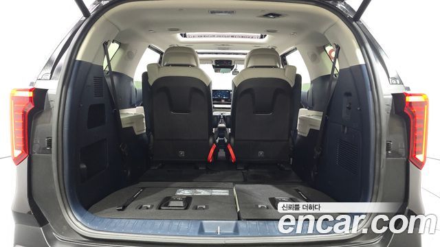 Kia Canival 2025 — photo 26