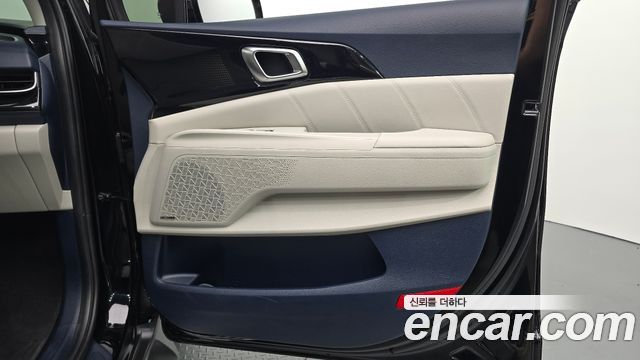 Kia Canival 2025 — photo 14