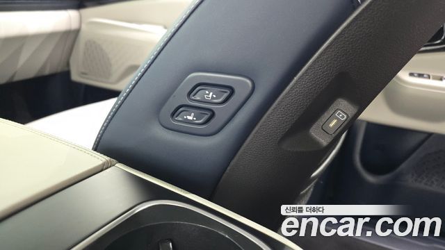 Kia Canival 2025 — photo 32