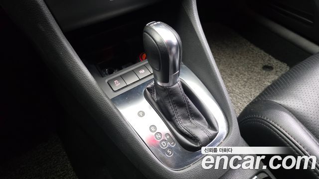 Volkswagen Golf 2012 — photo 9