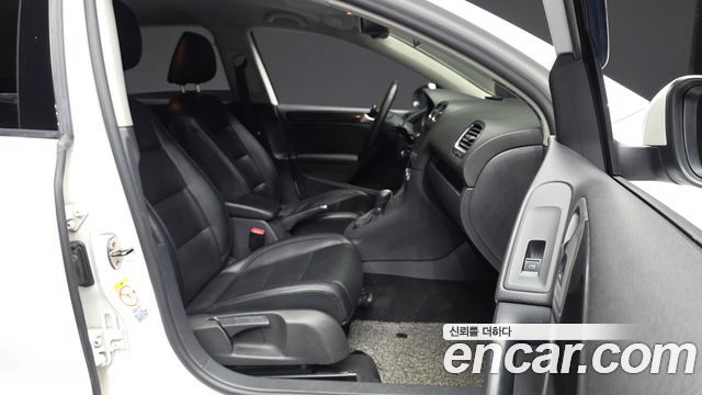Volkswagen Golf 2012 — photo 11