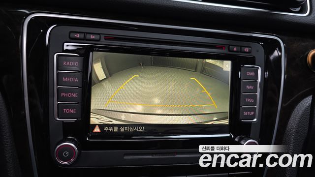 Volkswagen Passat 2015 — photo 14