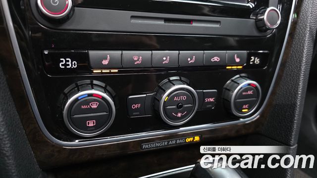 Volkswagen Passat 2015 — photo 15