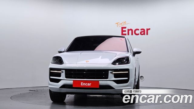 Porsche Cayenne 2025 — photo 3
