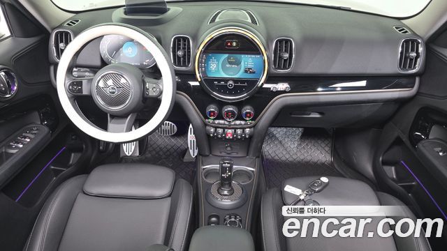 Mini Countryman 2023 — photo 10
