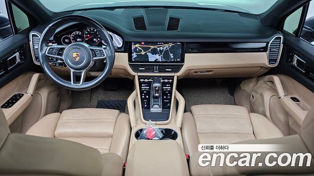 Porsche Cayenne 2020 — photo 7