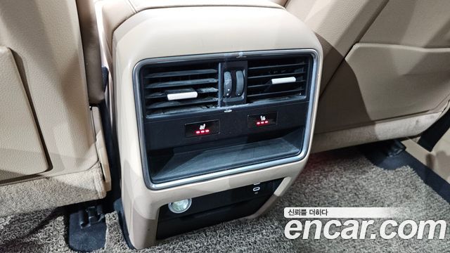 Porsche Cayenne 2020 — photo 17