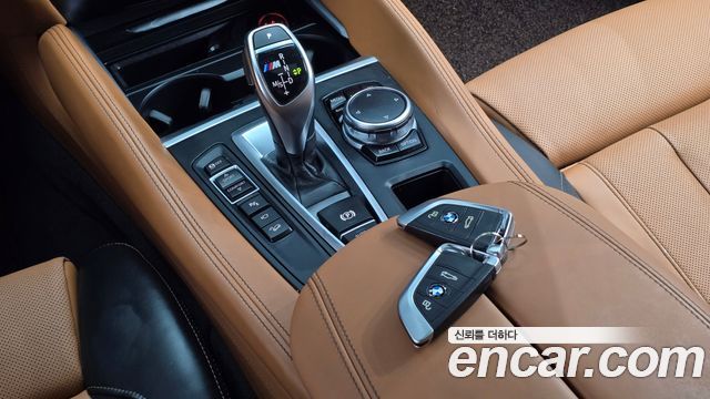 BMW X6 2016 — photo 9