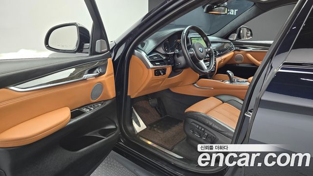 BMW X6 2016 — photo 10