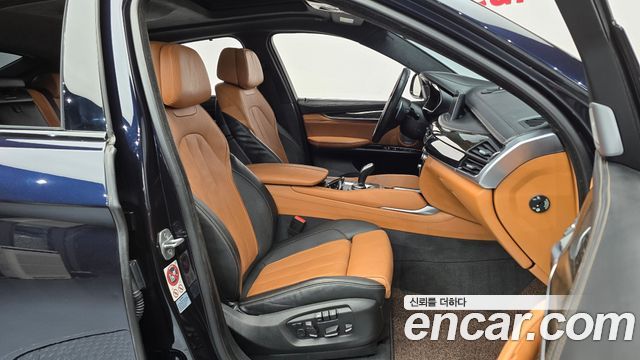 BMW X6 2016 — photo 11