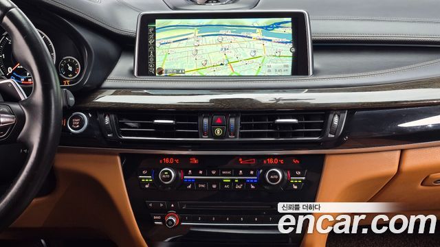 BMW X6 2016 — photo 18