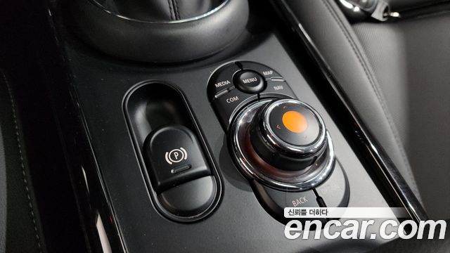 Mini Clubman 2021 — photo 27