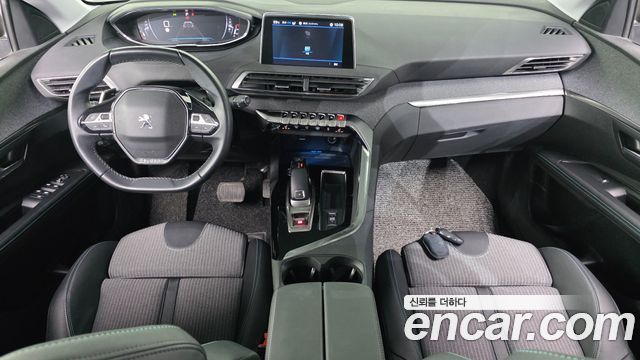 Peugeot 5008 2022 — photo 10