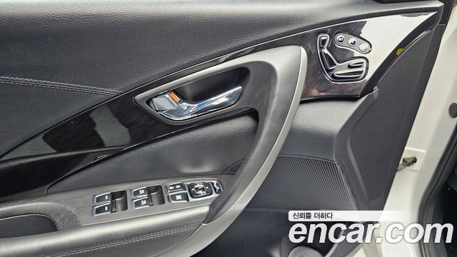 Hyundai Grandeur 2016 — photo 23