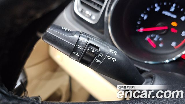 Kia Canival 2019 — photo 25