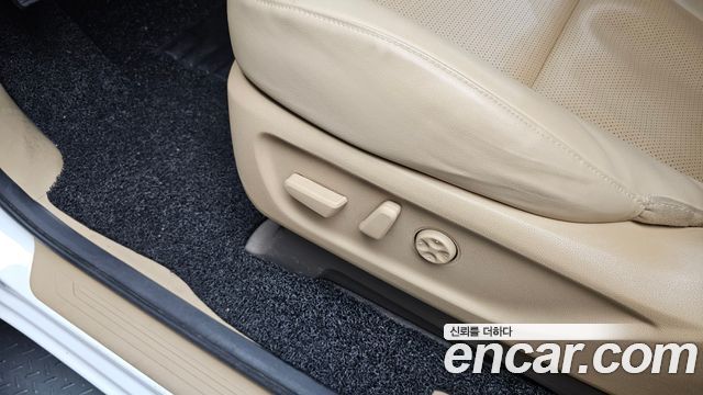 Kia Canival 2019 — photo 33