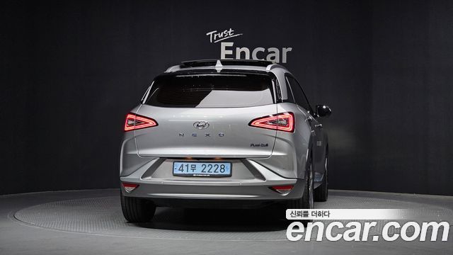 Hyundai Nexo 2023 — photo 4