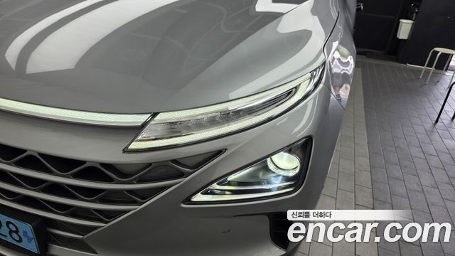 Hyundai Nexo 2023 — photo 8