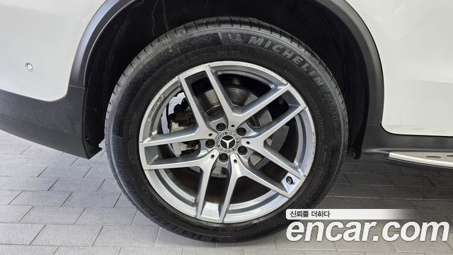 Mercedes-Benz GLC-Class 2018 — photo 5