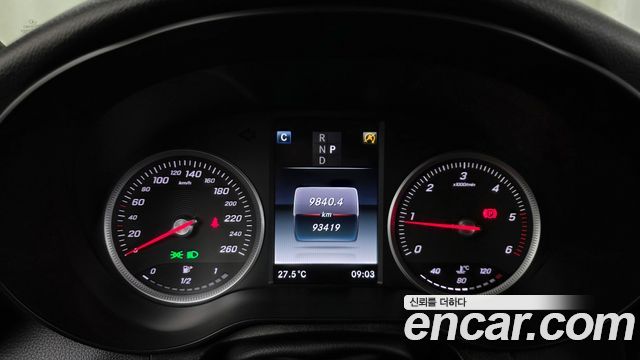 Mercedes-Benz GLC-Class 2018 — photo 11