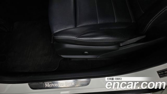 Mercedes-Benz GLC-Class 2018 — photo 31