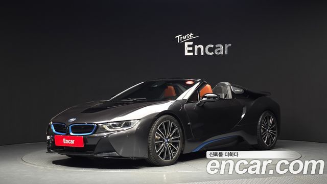 BMW i8 2019 — photo 1
