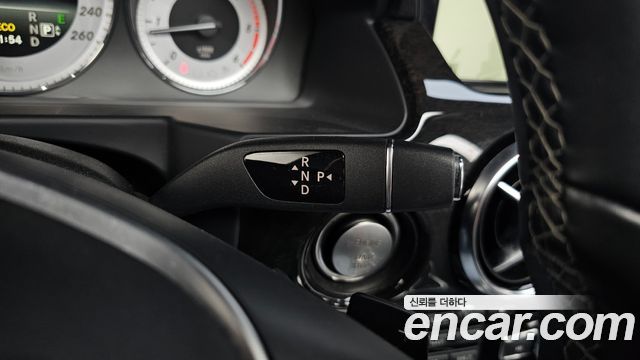 Mercedes-Benz GLK-Class 2015 — photo 9