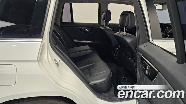 Mercedes-Benz GLK-Class 2015 — photo 11