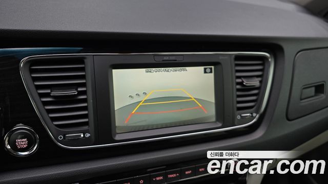 Kia Canival 2019 — photo 20