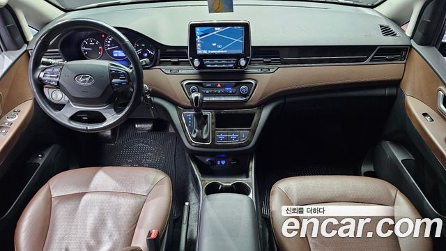 Hyundai Starex 2019 — photo 7