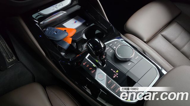 BMW X4 2025 — photo 12