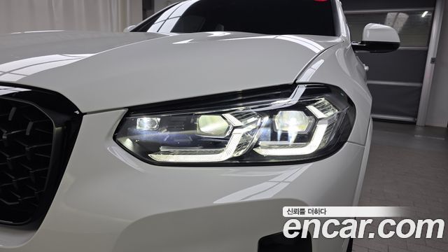 BMW X4 2025 — photo 8